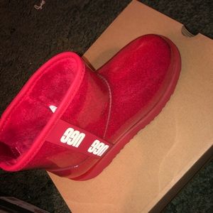 Red ugg boots